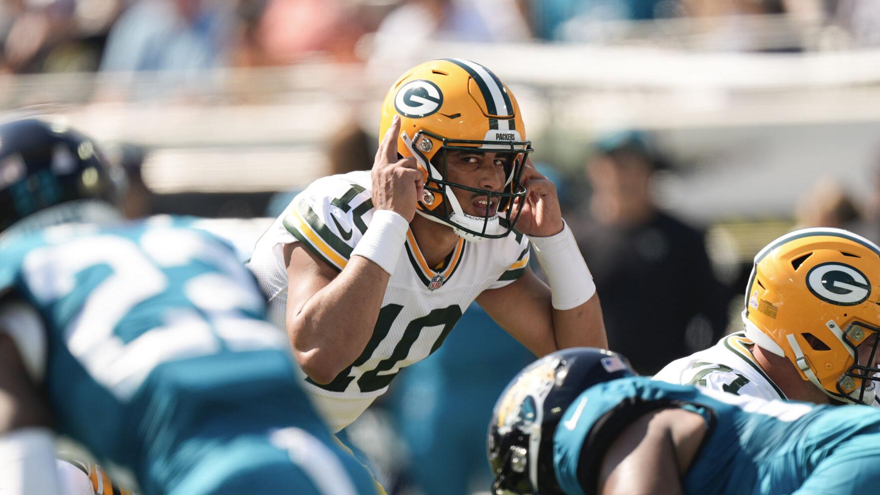 What Packers' roster moves say about Jordan Love's availability against Lions